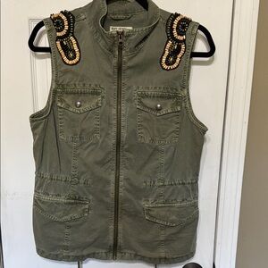 Ruff Hewn Olive Green Bead Embellished Vest Pockets Size Medium Chest 20”